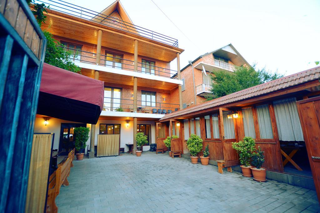Chveni Sakhli Otel Tiflis Dış mekan fotoğraf