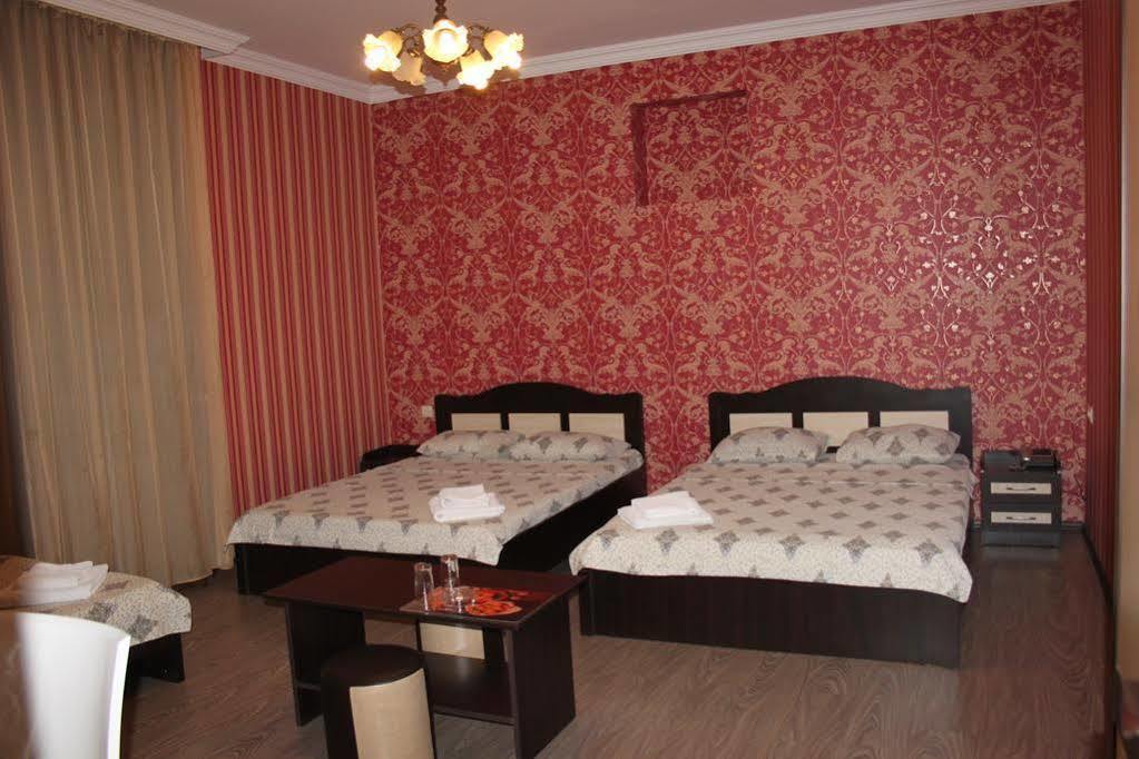 Chveni Sakhli Otel Tiflis Dış mekan fotoğraf