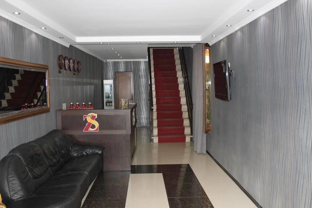Chveni Sakhli Otel Tiflis Dış mekan fotoğraf